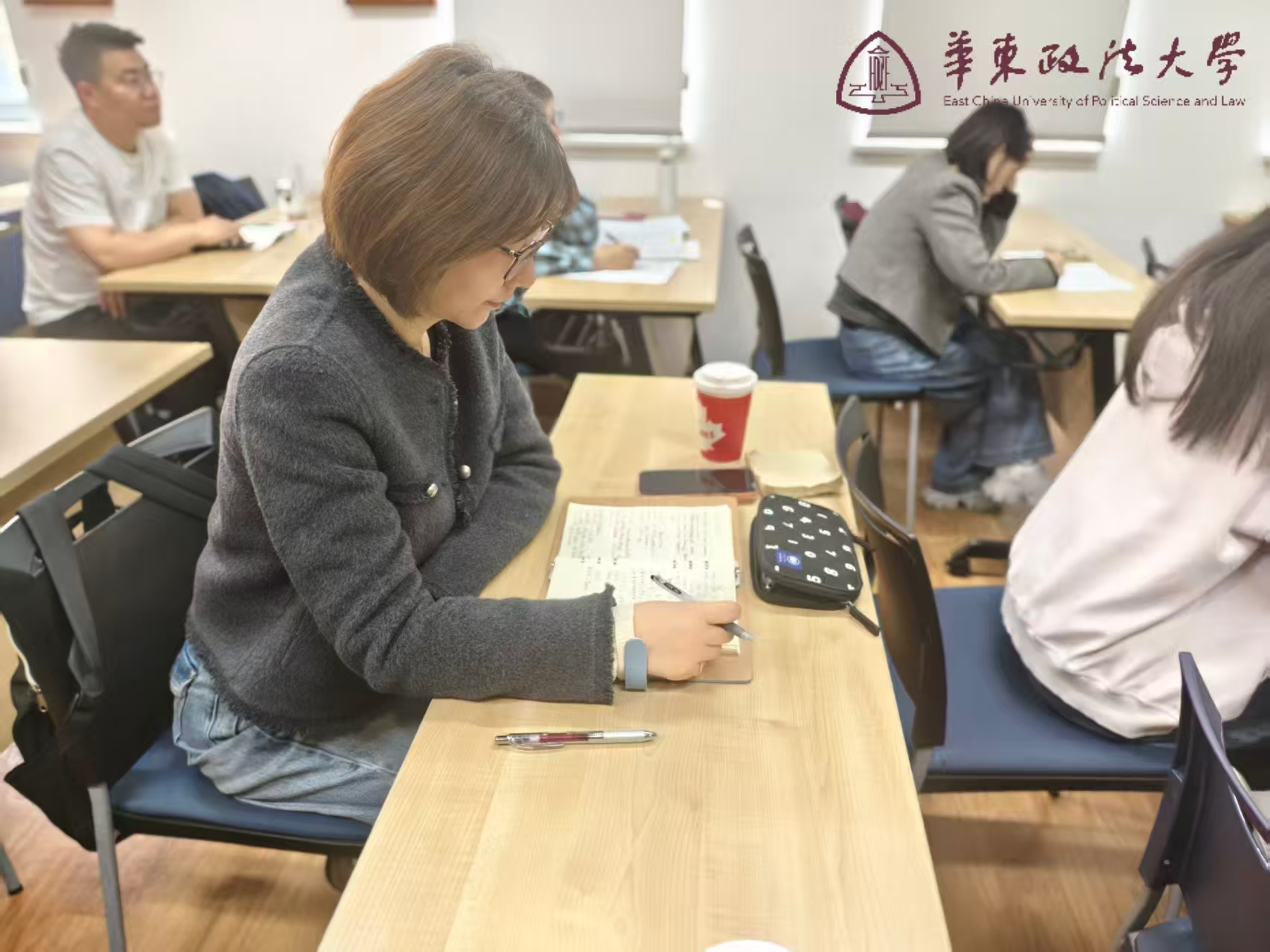 【课堂纪实】华东政法大学《基础社会治理专题》周末课堂：解码基层治理逻辑，共探治理共同体建设路径